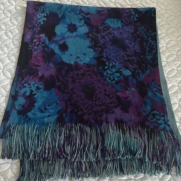 Layers by Lizden Floral Scarf Pashima with Fringe - Picture 1 of 10